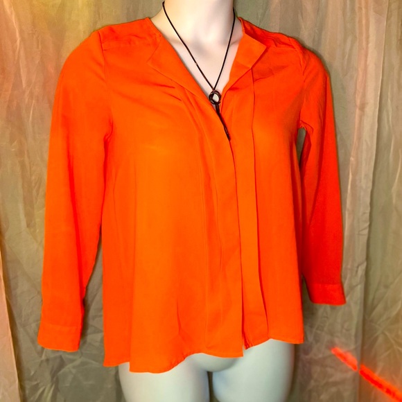 Cute & Versatile Button Up Blouse by “H&M” - Picture 5 of 6